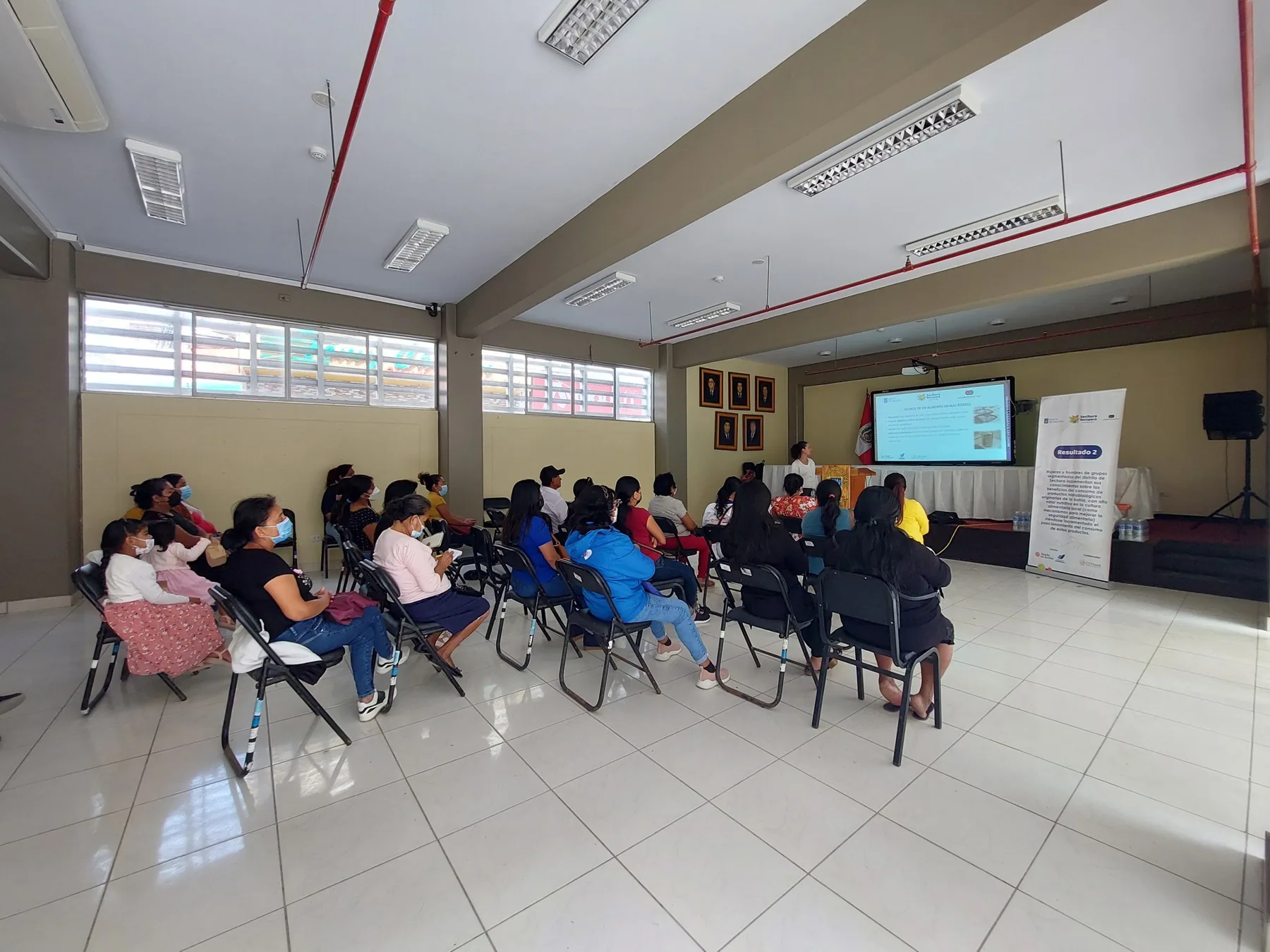Alumnos en la clase piloto